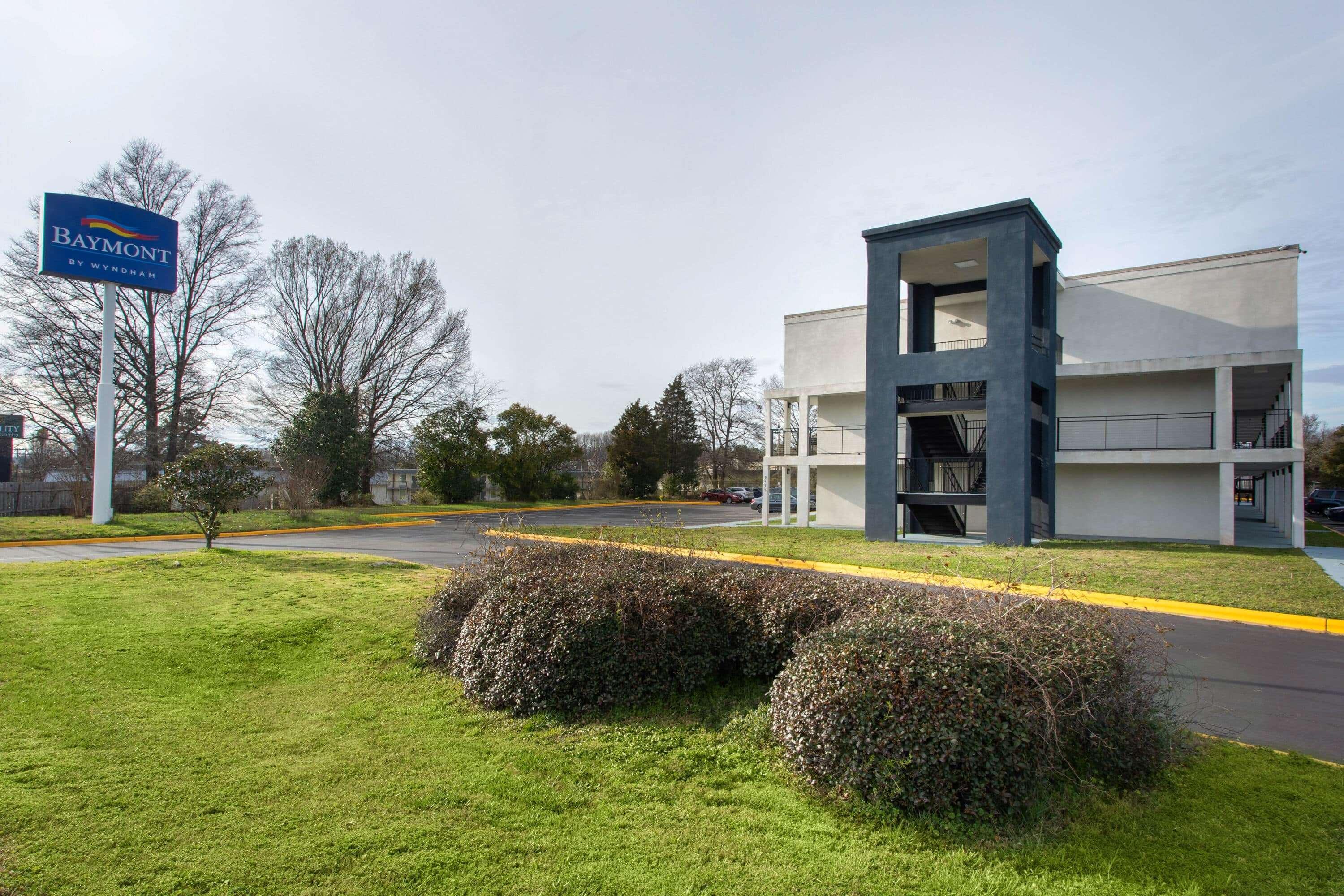 Baymont By Wyndham Charlotte University מראה חיצוני תמונה